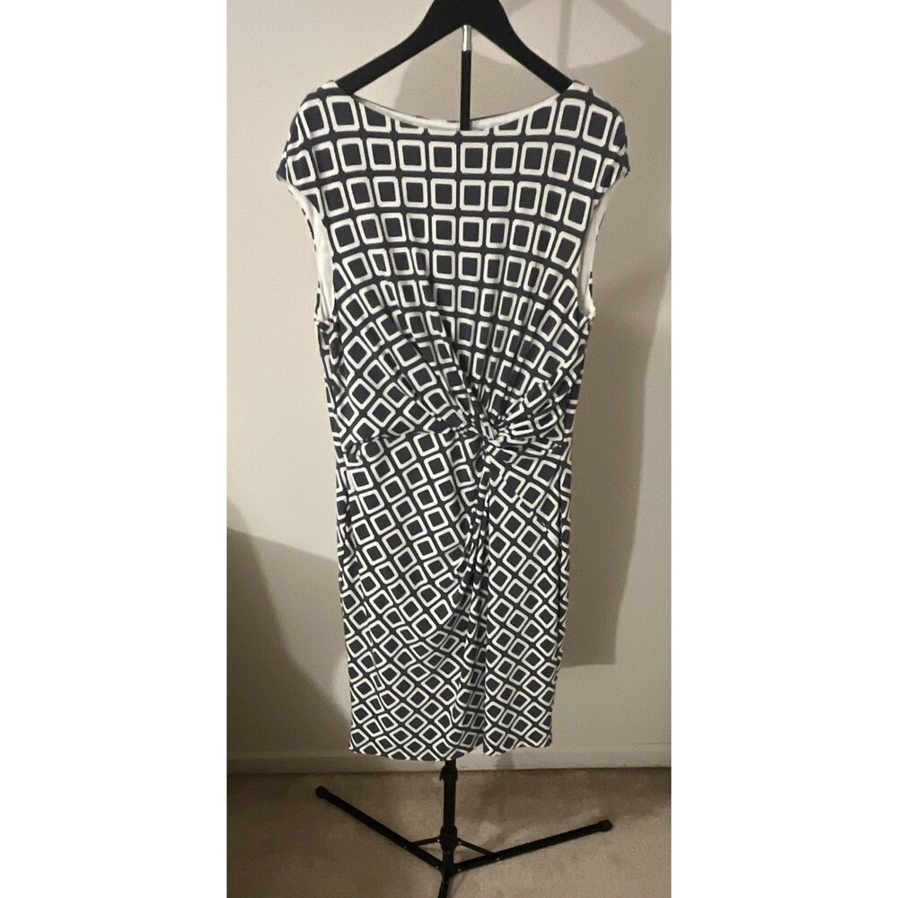 Lauren Gray White Geometric Sheath Boat Neck Cap Sleeve Knee Dress 16